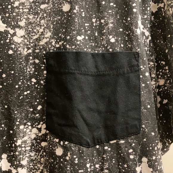 MEN’S Modern Amusement t-shirt - Picture 2 of 5